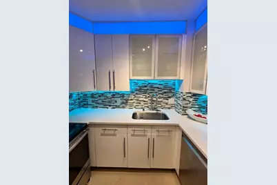 7441 Wayne Ave #1R, Miami Beach, FL 33141 - Photo 1