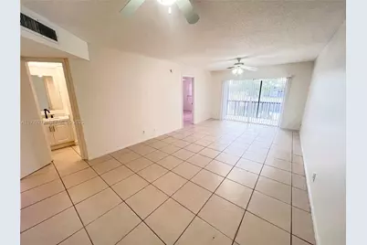 7801 S Colony Cir S #201, Tamarac, FL 33321 - Photo 4