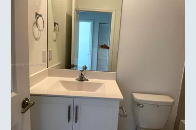 20679 NE 7th Pl, Miami, FL 33179 - Photo 14