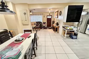 7331 Normandy St, Miramar, FL 33023 - Photo 8