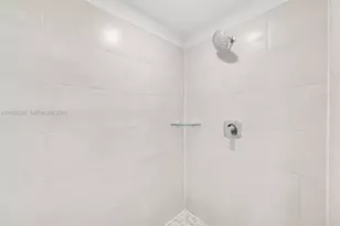 8301 NW 41st St, Doral, FL 33166 - Photo 26