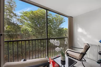 900 SW 142nd Ave #306L, Pembroke Pines, FL 33027 - Photo 4