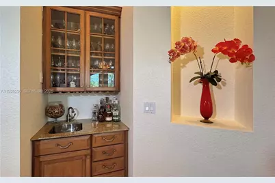 20401 SW 184th St, Miami, FL 33187 - Photo 22
