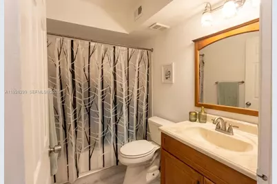 2420 NW 33rd St #1011, Oakland Park, FL 33309 - Photo 12