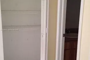 405 SE 14th St, Dania Beach, FL 33004 - Photo 18