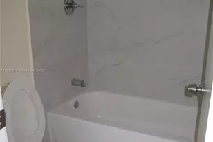 405 SE 14th St, Dania Beach, FL 33004 - Photo 12