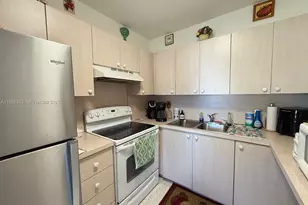 90 Easthampton D, West Palm Beach, FL 33417 - Photo 16