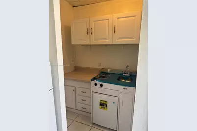 [Address not provided], Pembroke Pines, FL 33024 - Photo 6