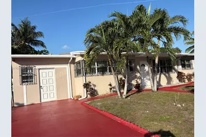 325 NW 193rd Ter #1, Miami Gardens, FL 33169 - Photo 1