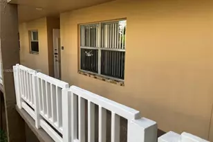 9201 Sunrise Lakes Blvd, Sunrise, FL 33322 - Photo 2