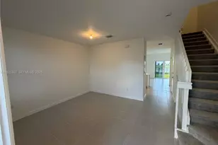 2772 SE 26th Ave, Homestead, FL 33035 - Photo 2
