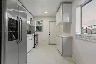 11961 SW 214th St, Miami, FL 33177 - Photo 10