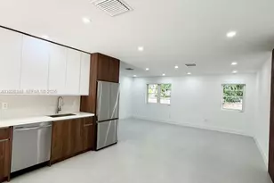 524 NE 65th St, Miami, FL 33138 - Photo 6