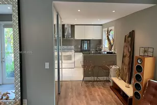 2654 SW 25th Ter, Miami, FL 33133 - Photo 12