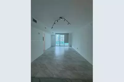 951 Brickell Ave #2301, Miami, FL 33131 - Photo 2
