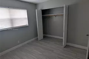 7610 SW 10th St, North Lauderdale, FL 33068 - Photo 14