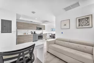 121 NE 34th St, Miami, FL 33137 - Photo 14