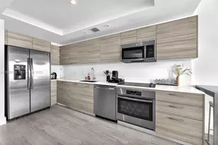 121 NE 34th St, Miami, FL 33137 - Photo 16