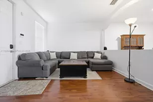 15369 SW 8th Ln, Miami, FL 33194 - Photo 10