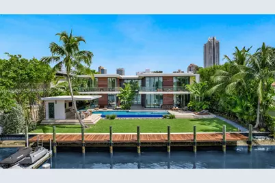6480 Allison Rd, Miami Beach, FL 33141 - Photo 1