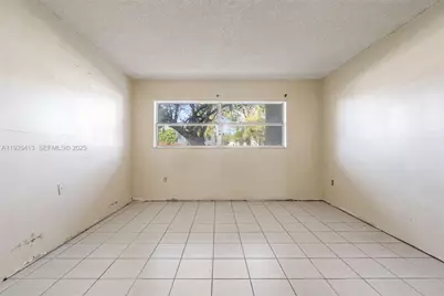 9371 Fontainebleau Blvd #I112, Miami, FL 33172 - Photo 18