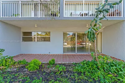 9371 Fontainebleau Blvd #I112, Miami, FL 33172 - Photo 26