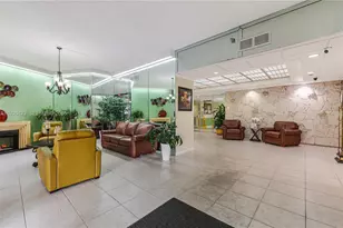 1100 St Charles Pl, Pembroke Pines, FL 33026 - Photo 24