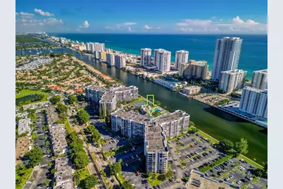 800 Parkview Dr #701, Hallandale Beach, FL 33009 - Photo 2