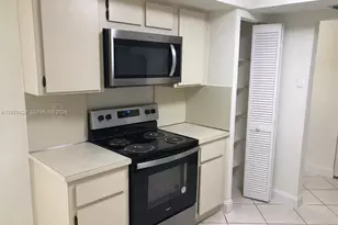9044 SW 112th Ct, Miami, FL 33176 - Photo 4
