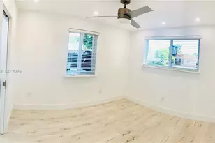 19340 NE 18th Ct, Miami, FL 33179 - Photo 18