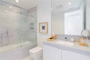 17975 Collins Ave, Sunny Isles Beach, FL 33160 - Photo 38