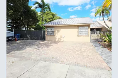 11471 SW 5th Ter, Sweetwater, FL 33174 - Photo 1