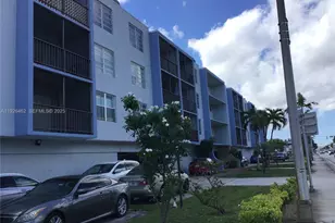 1250 NE 125th St, North Miami, FL 33161 - Photo 2