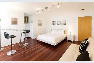 420 15th St #106, Miami Beach, FL 33139 - Photo 2