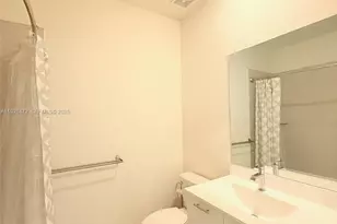 8001 NW 41st St, Doral, FL 33166 - Photo 28