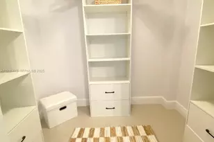 244 Biscayne Blvd, Miami, FL 33132 - Photo 24