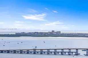 1155 Brickell Bay Dr, Miami, FL 33131 - Photo 24