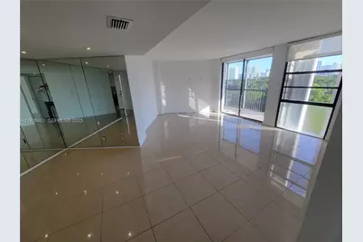 3301 N Country Club Dr #811, Aventura, FL 33180 - Photo 12