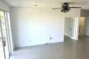 1561 NW 159th Ave, Pembroke Pines, FL 33028 - Photo 24