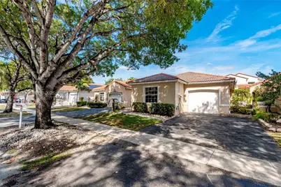 17925 SW 10th Ct, Pembroke Pines, FL 33029 - Photo 1