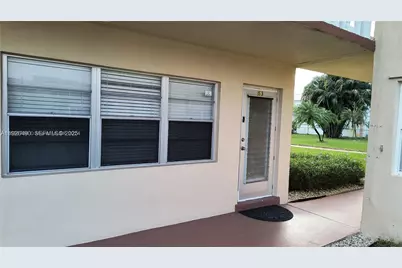 53 Coventry C #53, West Palm Beach, FL 33417 - Photo 1