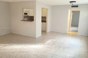 53 Coventry C, West Palm Beach, FL 33417 - Photo 4