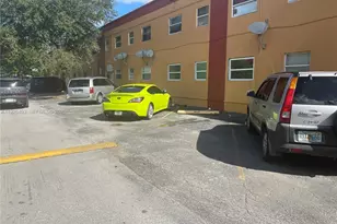 1245 W 24th St, Hialeah, FL 33010 - Photo 20