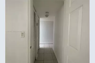 1245 W 24th St #202, Hialeah, FL 33010 - Photo 12