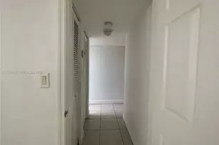 1245 W 24th St, Hialeah, FL 33010 - Photo 12