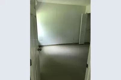 [Address not provided], North Miami Beach, FL 33160 - Photo 6