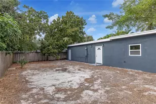 434 NW 110th St, Miami, FL 33168 - Photo 42
