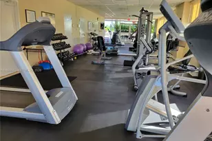 6422 Collins Ave, Miami Beach, FL 33141 - Photo 34