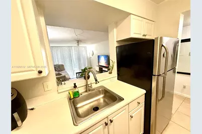 1341 SE 3rd Ave #102, Dania Beach, FL 33004 - Photo 6
