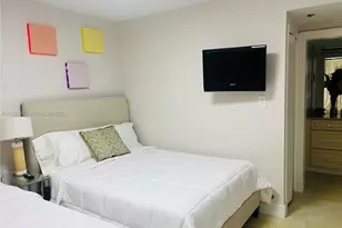 5225 Collins Ave, Miami Beach, FL 33140 - Photo 6